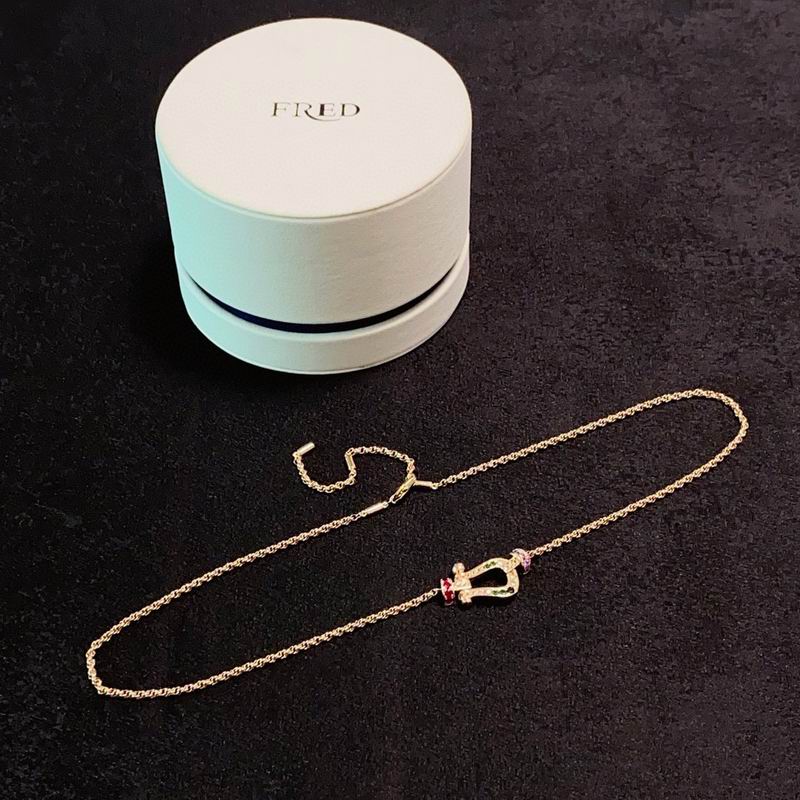 Fred Necklace 04yxs01